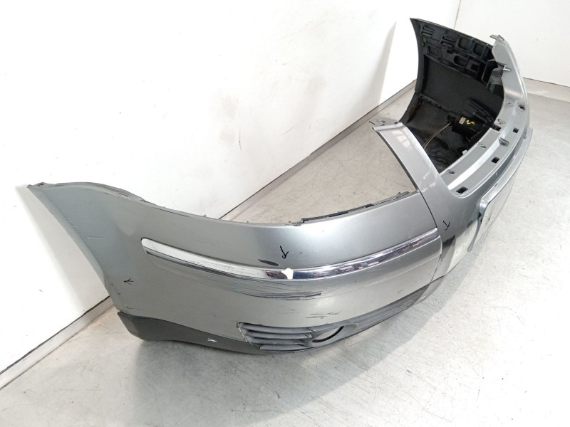 Recambio de paragolpes delantero para volkswagen passat b5.5 (3b3) 1.9 tdi referencia OEM IAM 3B0807217  
