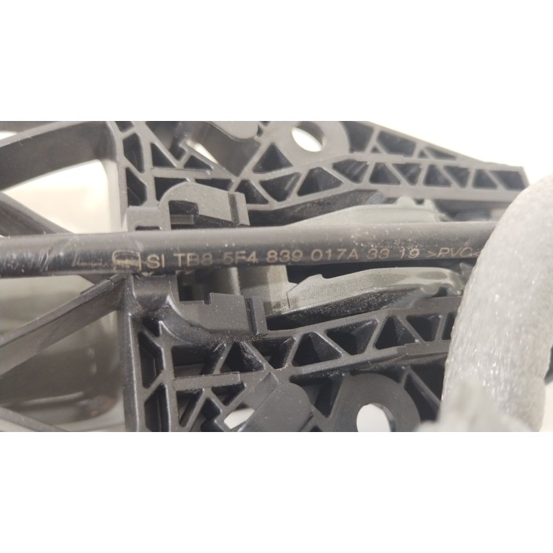 Recambio de maneta exterior trasera derecha para audi a1 sportback (gba) 30 tfsi referencia OEM IAM 8V0839885  