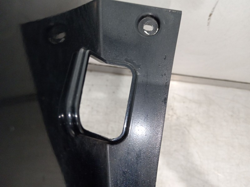 Recambio de paragolpes trasero para ford kuga i 2.0 tdci 4x4 referencia OEM IAM 8V4117906A  