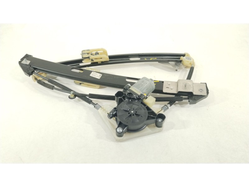 Recambio de elevalunas delantero derecho para audi a1 sportback (gba) 30 tfsi referencia OEM IAM 82G837462 8W0959802 