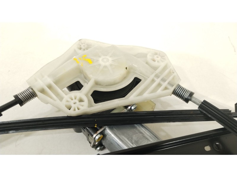 Recambio de elevalunas delantero derecho para audi a1 sportback (gba) 30 tfsi referencia OEM IAM 82G837462 8W0959802 