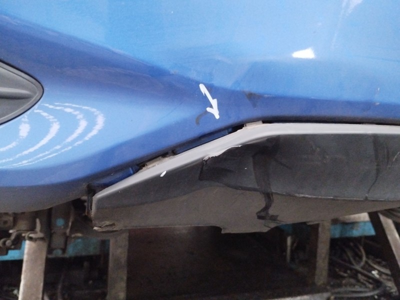 Recambio de paragolpes trasero para toyota yaris active referencia OEM IAM 521590D480  