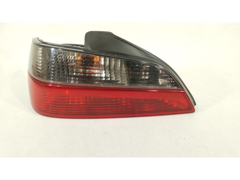 Recambio de piloto trasero izquierdo para peugeot 406 (8b) 2.1 td 12v referencia OEM IAM 6350E8  