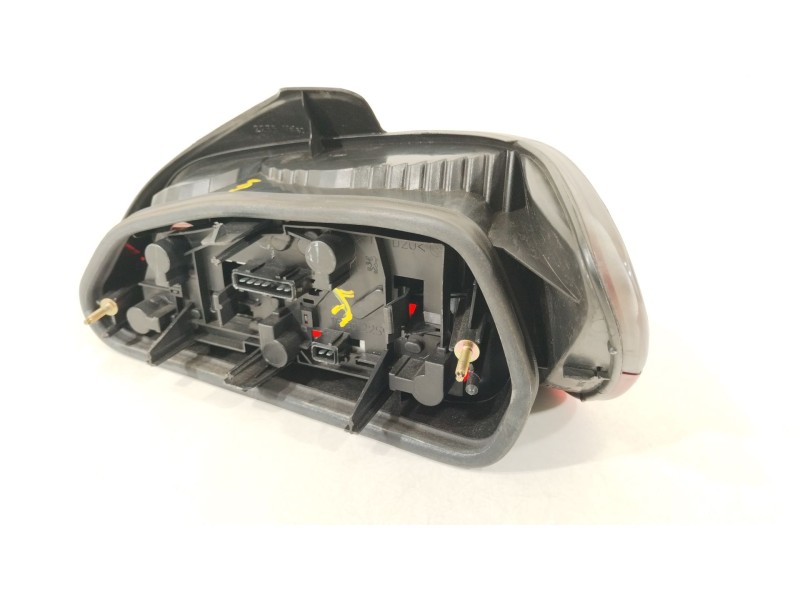 Recambio de piloto trasero izquierdo para peugeot 406 (8b) 2.1 td 12v referencia OEM IAM 6350E8  