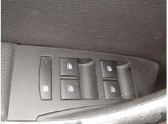 Recambio de mando elevalunas delantero izquierdo para opel astra j (p10) 2.0 cdti (68) referencia OEM IAM   