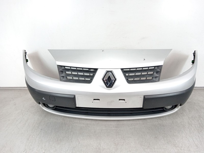 Recambio de paragolpes delantero para renault scénic ii (jm0/1_) 1.5 dci (jm1e, jm16) referencia OEM IAM 8200139528  