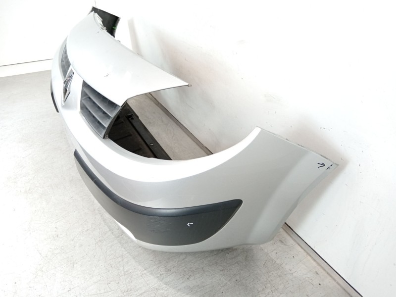 Recambio de paragolpes delantero para renault scénic ii (jm0/1_) 1.5 dci (jm1e, jm16) referencia OEM IAM 8200139528  