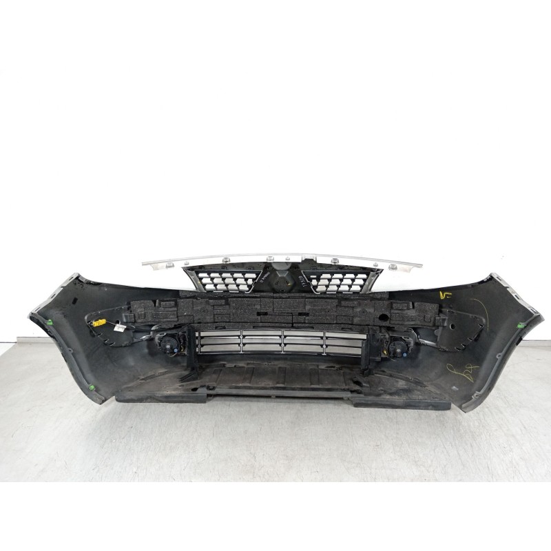 Recambio de paragolpes delantero para renault scénic ii (jm0/1_) 1.5 dci (jm1e, jm16) referencia OEM IAM 8200139528  
