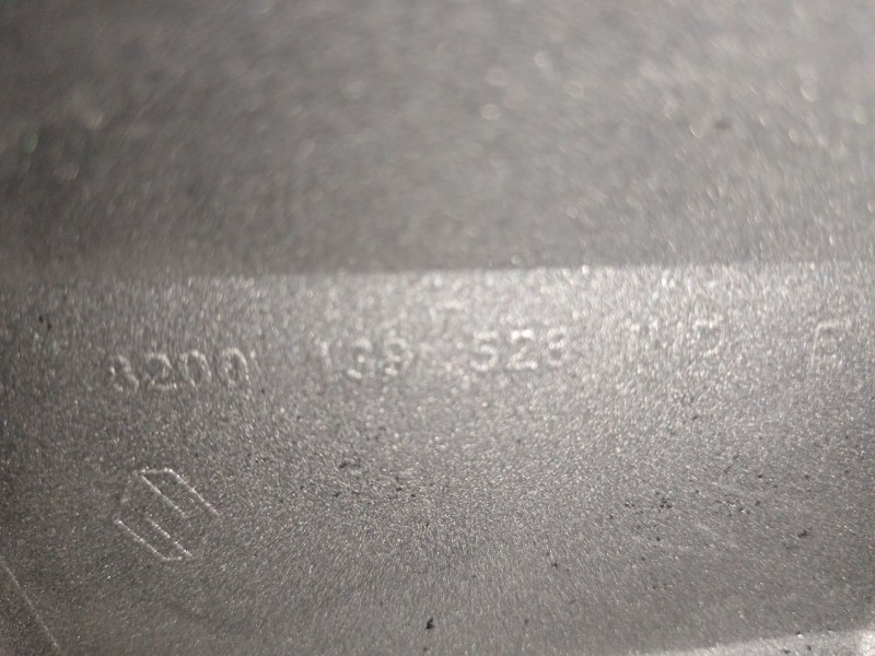 Recambio de paragolpes delantero para renault scénic ii (jm0/1_) 1.5 dci (jm1e, jm16) referencia OEM IAM 8200139528  