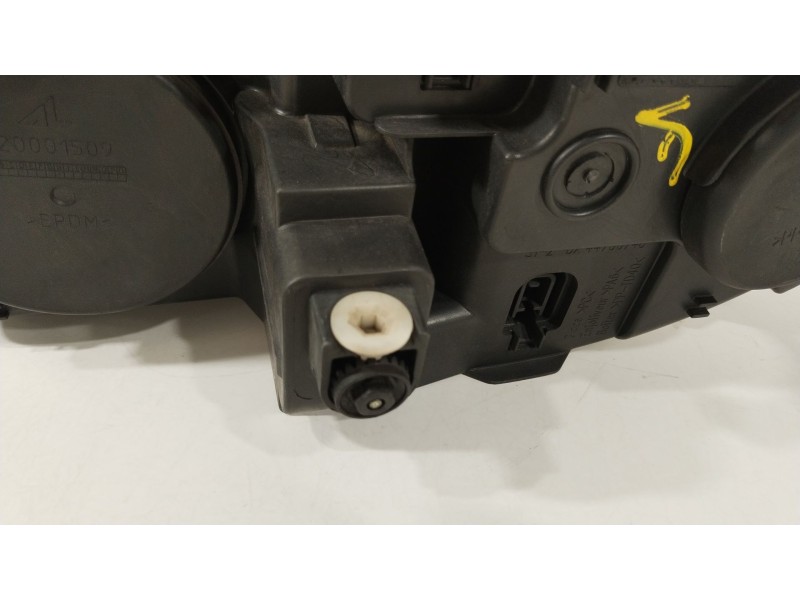 Recambio de faro derecho para peugeot 308 i (4a_, 4c_) 1.6 hdi referencia OEM IAM 9674039780  