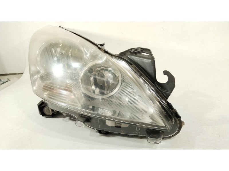 Recambio de faro derecho para peugeot 5008 (0u_, 0e_) 1.6 hdi referencia OEM IAM 9682519080 89903105 