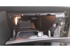 Recambio de guantera para peugeot 208 i (ca_, cc_) 1.4 hdi referencia OEM IAM    2