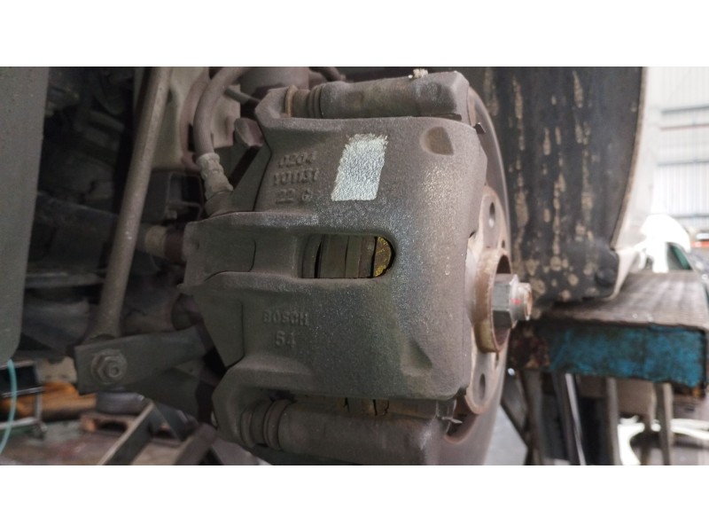 Recambio de pinza freno delantera izquierda para citroën c3 ii (sc_) 1.4 vti 95 referencia OEM IAM   