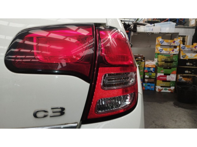 Recambio de piloto trasero derecho para citroën c3 ii (sc_) 1.4 vti 95 referencia OEM IAM   