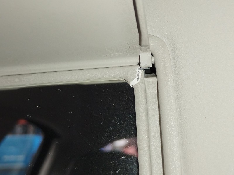 Recambio de parasol izquierdo para citroën c3 ii (sc_) 1.2 vti 82 referencia OEM IAM   