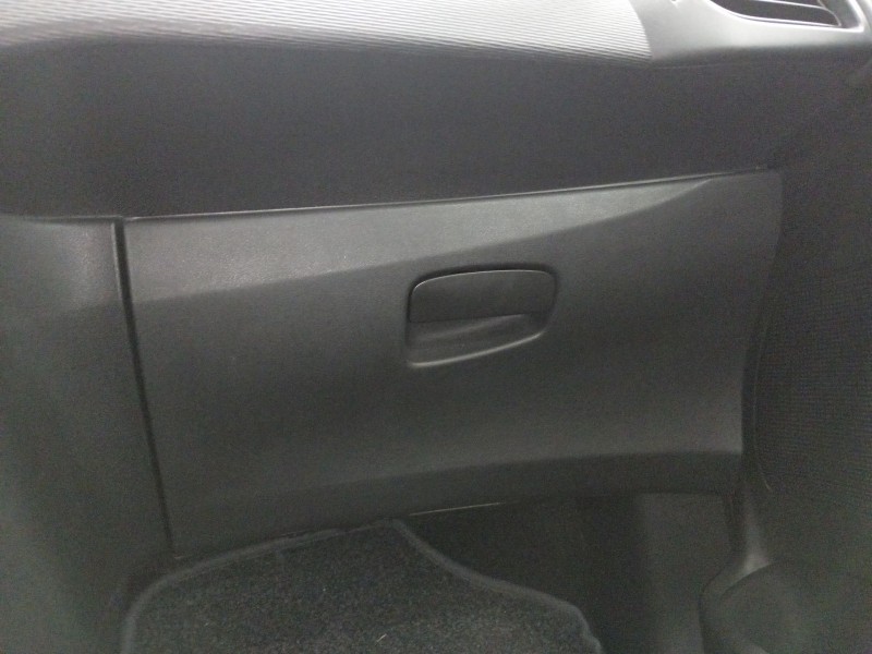 Recambio de guantera para citroën c3 ii (sc_) 1.4 hdi 70 (sc8hzc, sc8hr0, sc8hp4) referencia OEM IAM   
