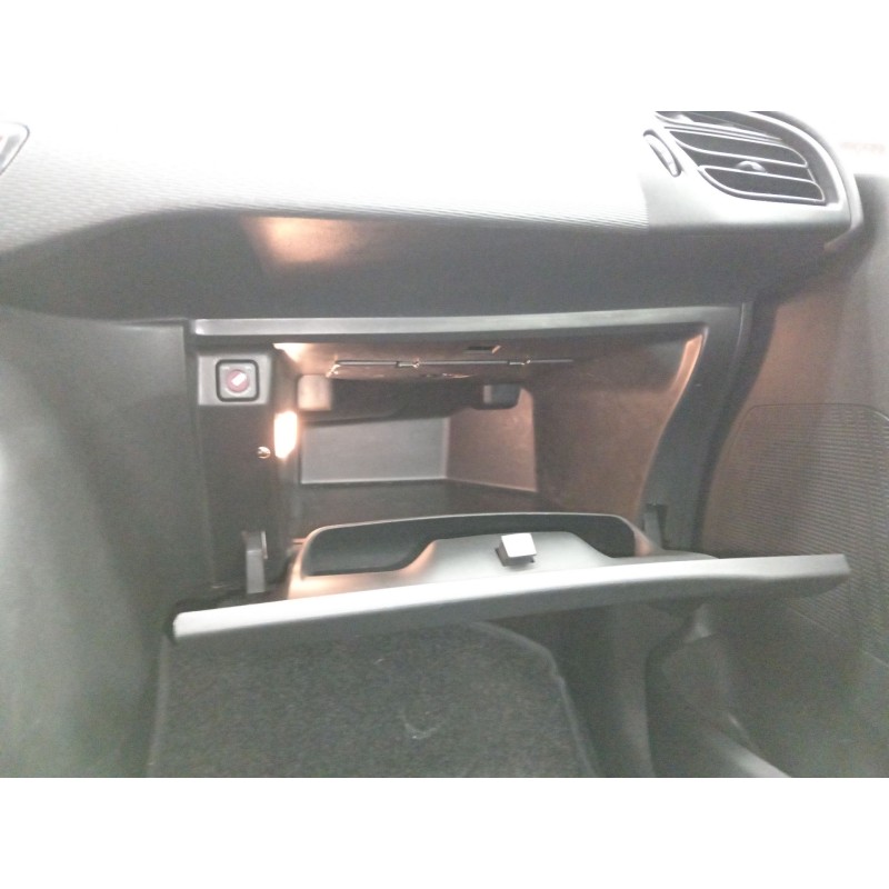Recambio de guantera para citroën c3 ii (sc_) 1.4 hdi 70 (sc8hzc, sc8hr0, sc8hp4) referencia OEM IAM   