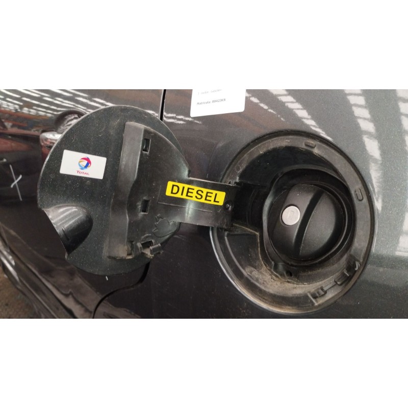 Recambio de tapa exterior combustible para citroën c3 ii (sc_) 1.6 hdi referencia OEM IAM 1517H3  