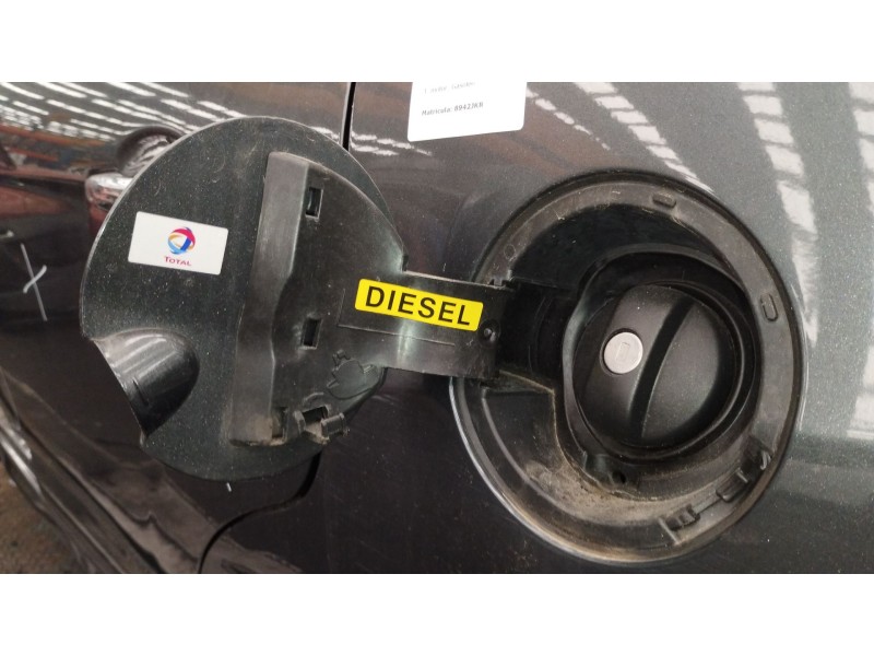 Recambio de tapa exterior combustible para citroën c3 ii (sc_) 1.6 hdi referencia OEM IAM 1517H3  