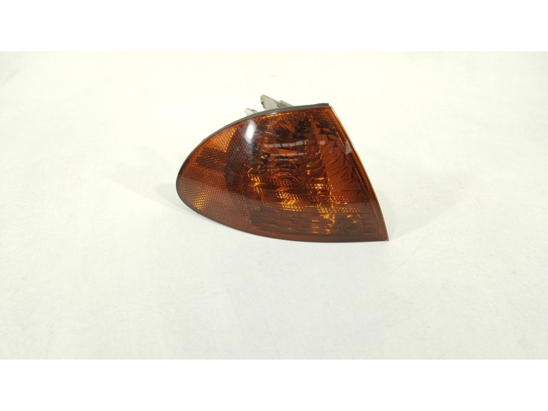 Recambio de piloto delantero derecho para bmw 3 (e46) 320 d referencia OEM IAM 6902766 0311328002 