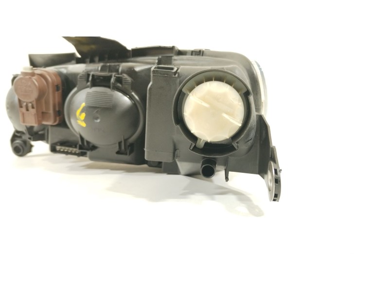Recambio de faro derecho para peugeot 406 (8b) 2.1 td 12v referencia OEM IAM 6205N0 0301037022 