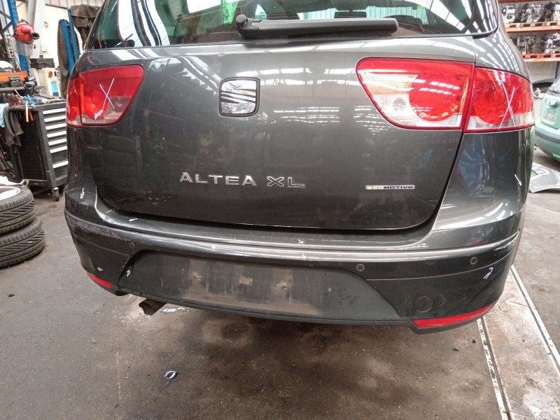 Recambio de paragolpes trasero para seat altea xl (5p5, 5p8) 1.6 tdi referencia OEM IAM 5P8807421  