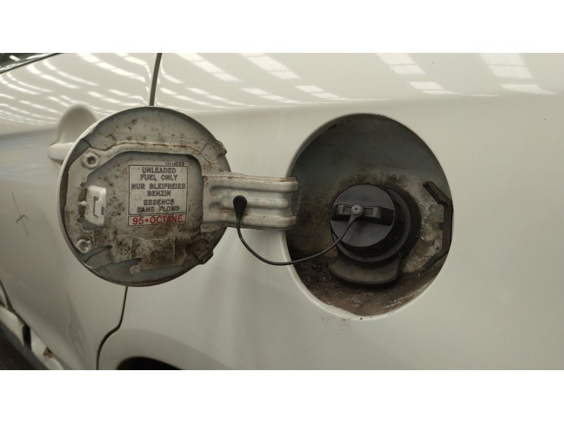 Recambio de tapa exterior combustible para mitsubishi asx (ga_w_) 1.6 mivec (ga1w) referencia OEM IAM 5940A143  