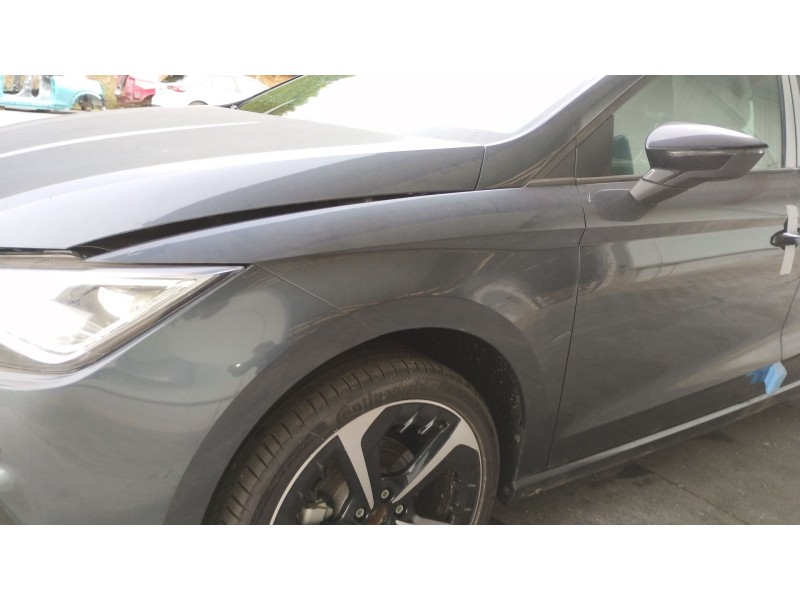Recambio de aleta delantera izquierda para seat ibiza (kj1) fr ib referencia OEM IAM   