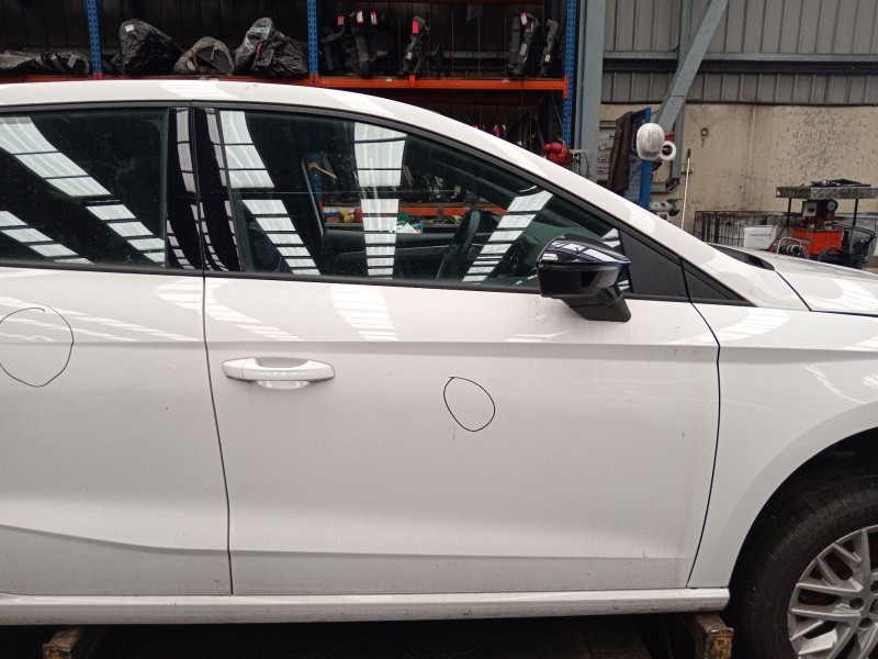 Recambio de puerta delantera derecha para seat ibiza v (kj1, kjg) 1.0 tsi referencia OEM IAM   