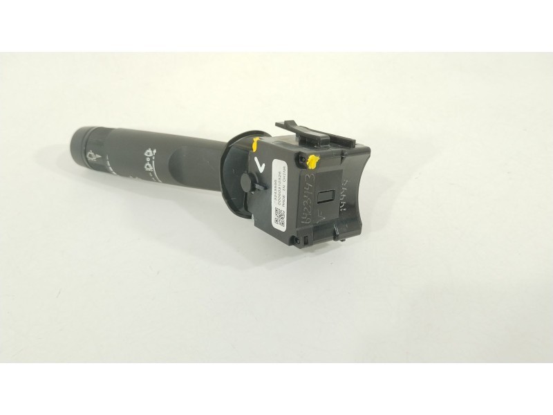 Recambio de mando limpia para chevrolet cruze (j300) 1.6 referencia OEM IAM 3243595  