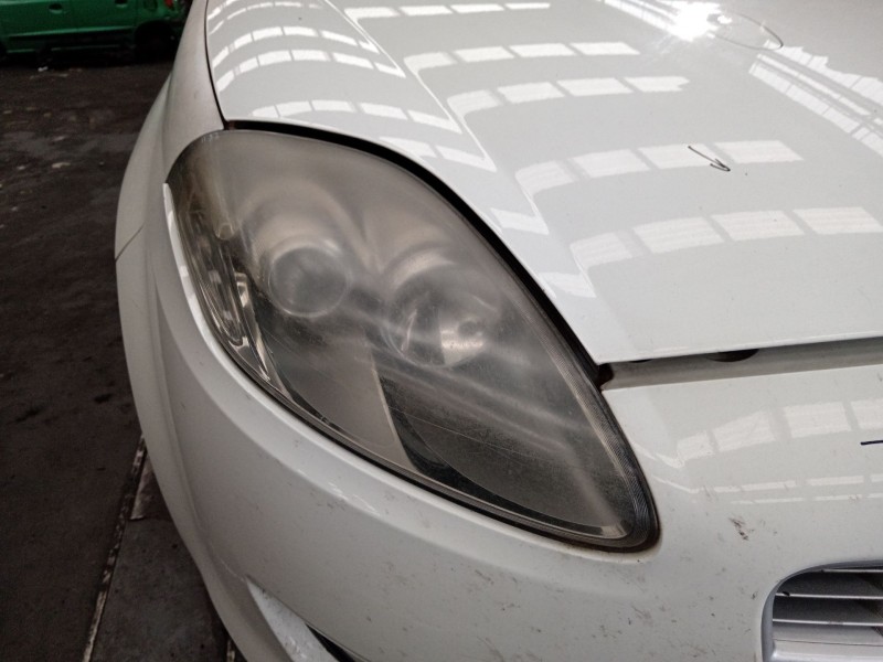 Recambio de faro derecho para fiat bravo ii (198_) 1.6 d multijet (198axh1b) referencia OEM IAM   