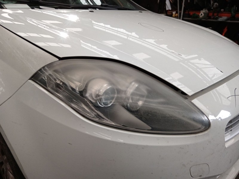 Recambio de faro derecho para fiat bravo ii (198_) 1.6 d multijet (198axh1b) referencia OEM IAM   