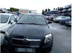 toyota avensis sedán (_t25_) del año 2004 2