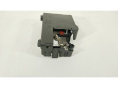 Recambio de caja reles / fusibles para opel astra j (p10) 1.4 (68) referencia OEM IAM 13302305 365927271  2