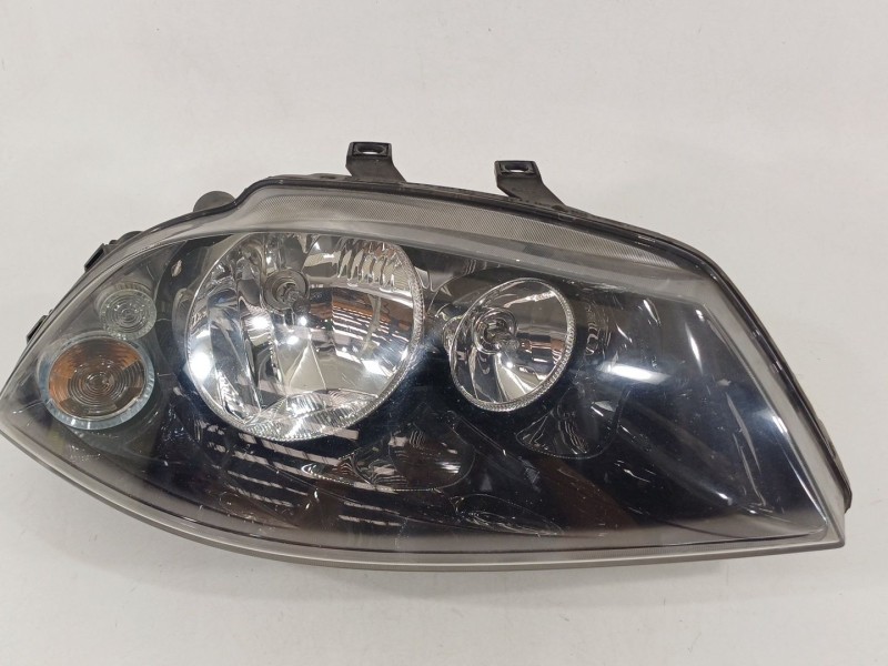 Recambio de faro derecho para seat ibiza iii (6l1) 1.4 tdi referencia OEM IAM 6L1941006M 89317166 