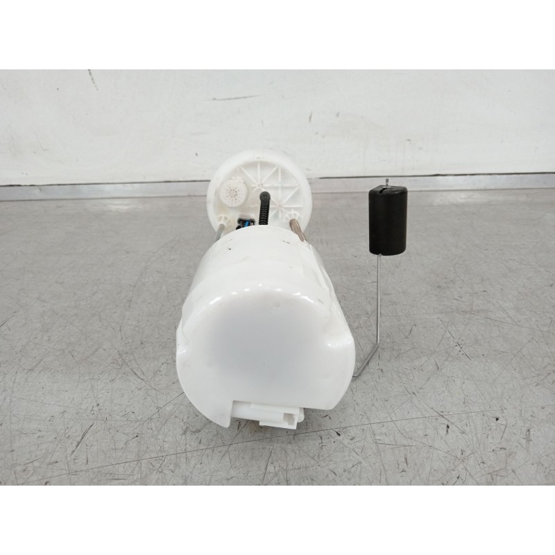 Recambio de bomba combustible para suzuki jimny todo terreno, cerrada (a6g) 1.5 allgrip referencia OEM IAM 1510078R01 2921002701