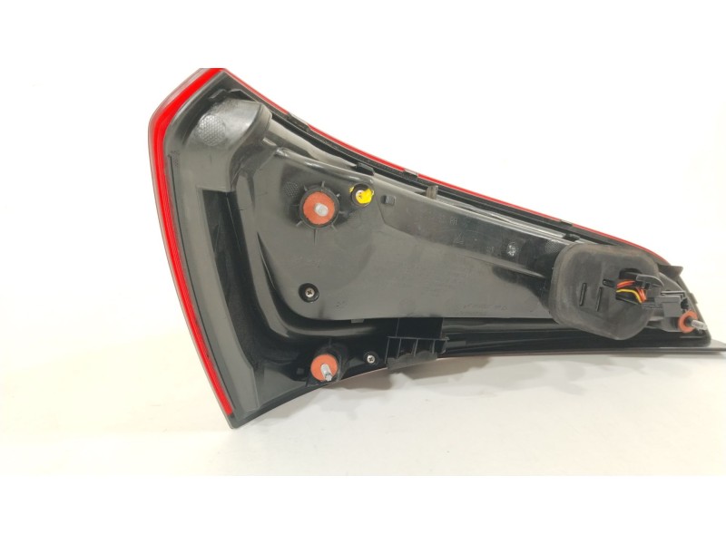 Recambio de piloto trasero derecho para audi q5 (8rb) sq5 tdi quattro referencia OEM IAM 8R0945094C  