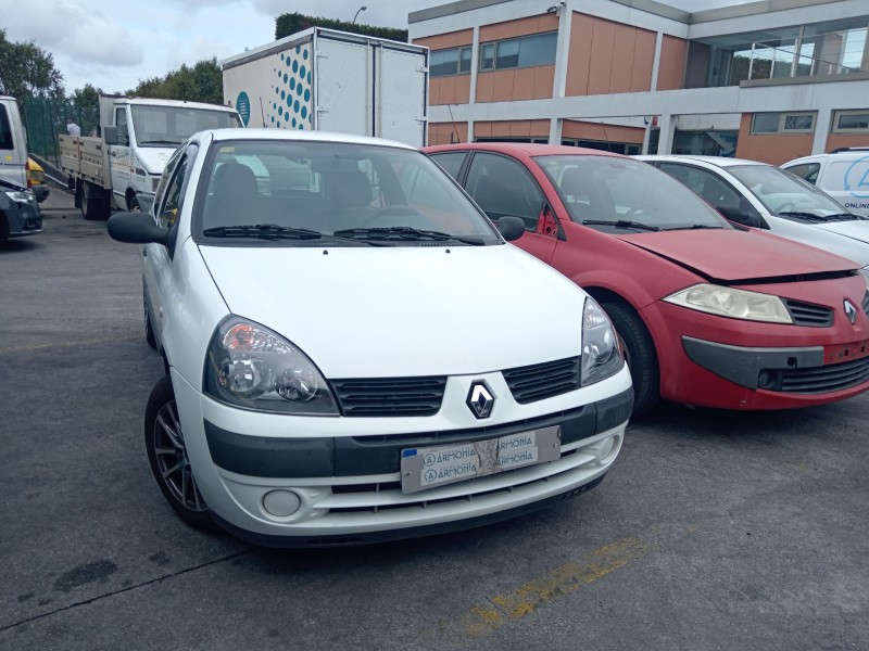 renault clio ii (bb_, cb_) del año 2004