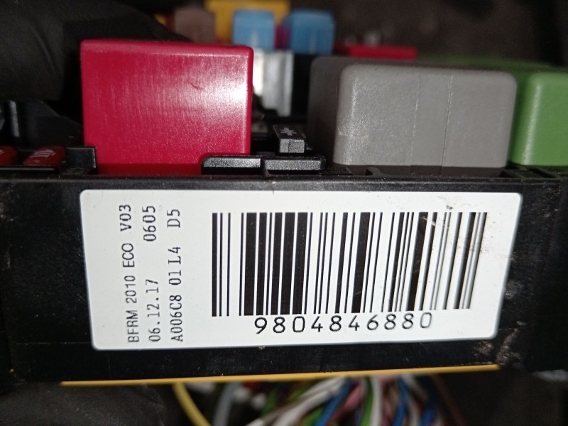 Recambio de caja reles / fusibles para citroën c-elysee (dd_) 1.6 bluehdi 100 referencia OEM IAM 9804846880  