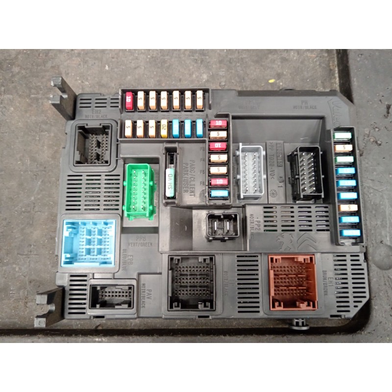 Recambio de caja reles / fusibles para citroën c-elysee (dd_) 1.6 bluehdi 100 referencia OEM IAM 9819849680  