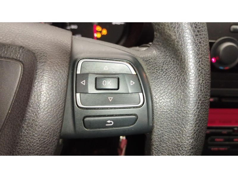 Recambio de volante para seat leon (1p1) 1.6 tdi referencia OEM IAM 7N5419091B 7N5419091BB0V 