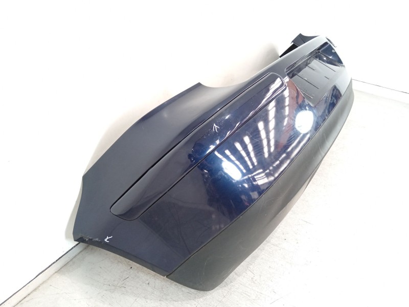 Recambio de paragolpes trasero para volkswagen golf iv (1j1) 1.9 tdi referencia OEM IAM 1J6807421  