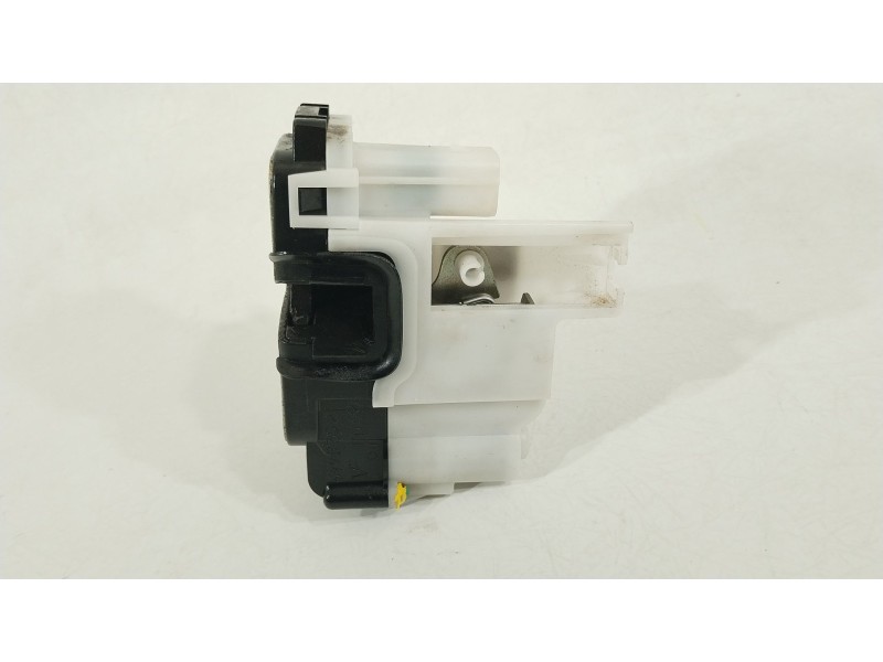 Recambio de cerradura puerta delantera izquierda para fiat 500 (312_) 1.4 (312axc1b, 312cxc1b) referencia OEM IAM 51785924  