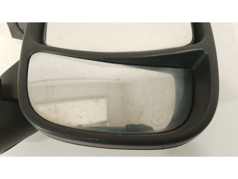 Recambio de retrovisor derecho para opel vivaro a furgoneta (x83) 2.5 dti (f7) referencia OEM IAM 91160051  