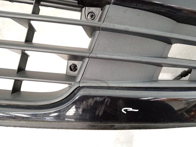 Recambio de paragolpes delantero para volkswagen touran (1t1, 1t2) 1.9 tdi referencia OEM IAM 1T0807217  