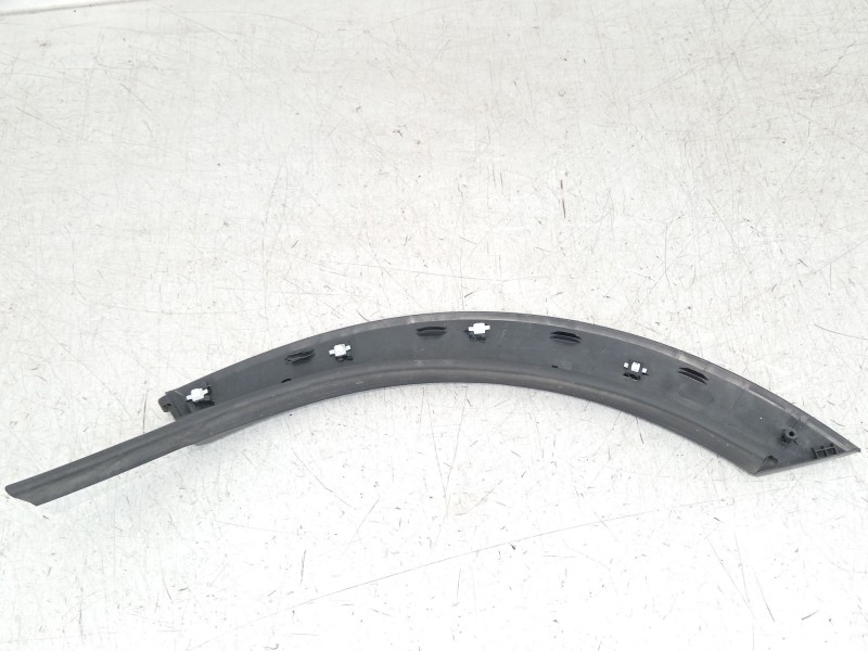 Recambio de aletin trasero derecho para honda cr-v vi hybrid referencia OEM IAM 753903A0A050  