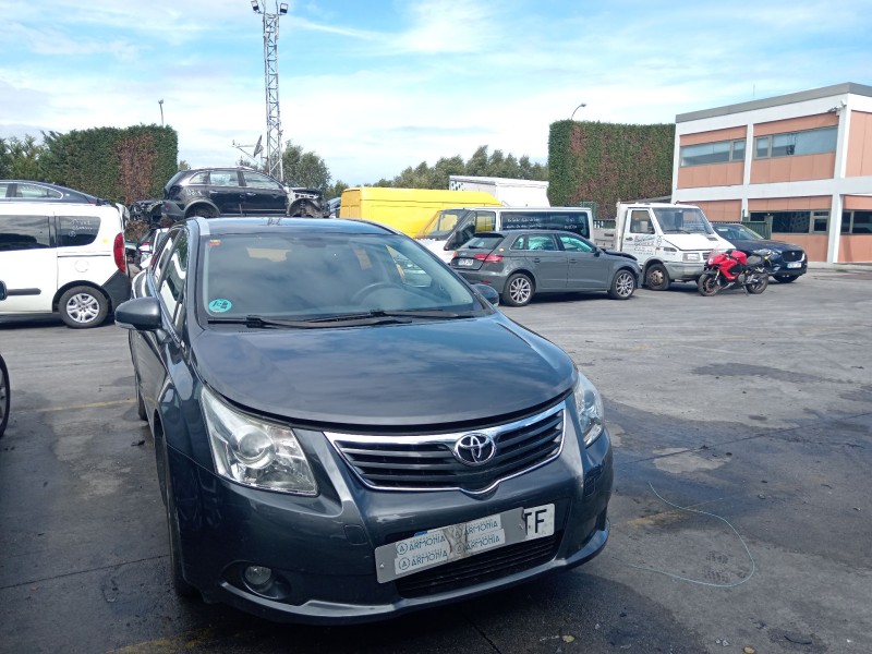 toyota avensis station wagon (_t27_) del año 2010