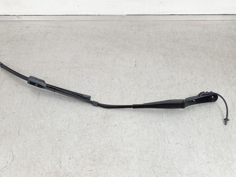 Recambio de brazo limpia delantero izquierdo para honda cr-v vi hybrid referencia OEM IAM 766453A0A01  