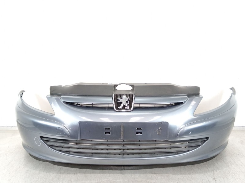 Recambio de paragolpes delantero para peugeot 307 cc (3b) 2.0 16v referencia OEM IAM 9643067477  