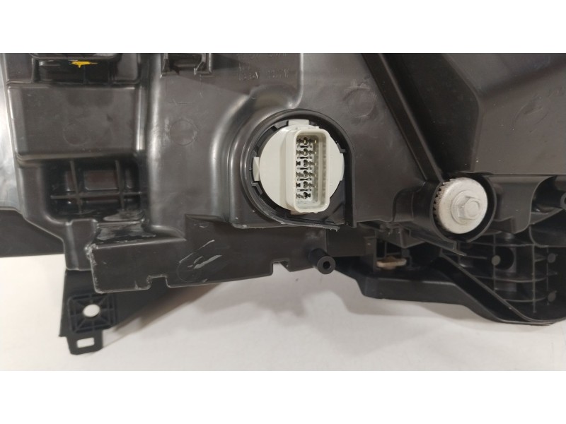 Recambio de faro derecho para honda cr-v vi hybrid referencia OEM IAM   